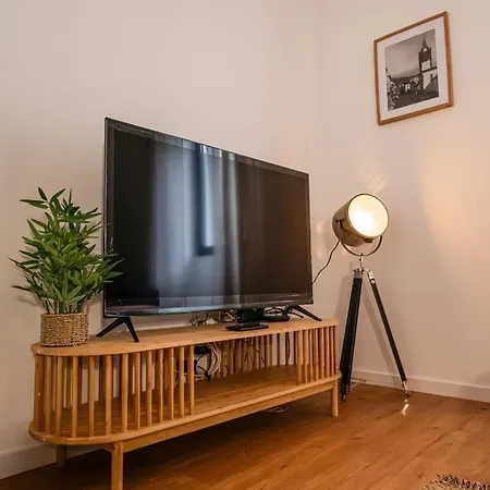 Oasls & Apartment Funchal (Madeira)