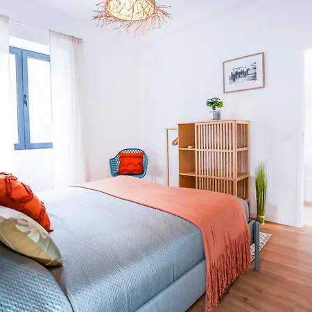 Oasls & Funchal (Madeira)